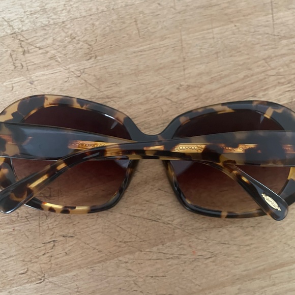 Oliver Peoples Ballerina tortoise sunglasses like new - Picture 2 of 5